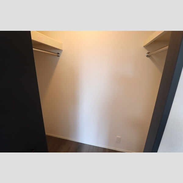 ボア・フォレット206号室 ウォークインクローゼット