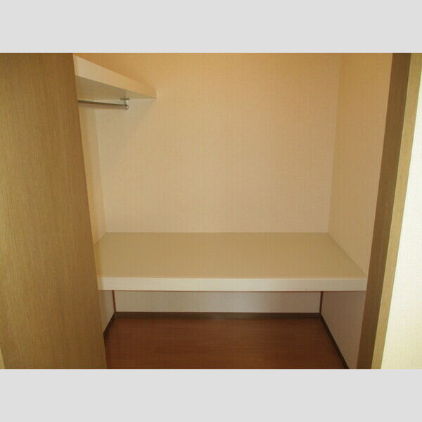 アーバンペア　Ⅰ ウォークインクローゼット