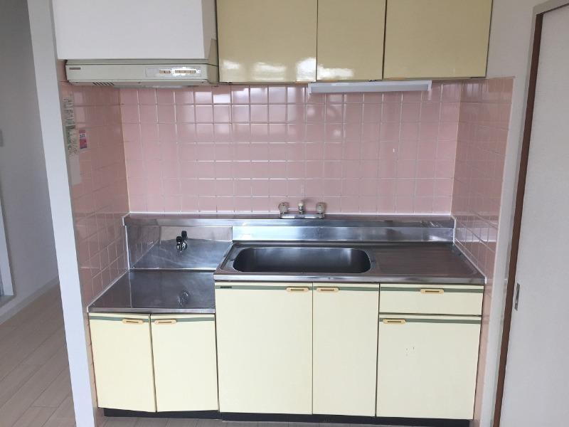 ティ・エル・ハイツ八王子北 キッチン