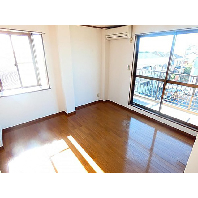 オオツコート リビング