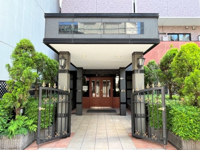 ソアブール御徒町コンフォート10階 エントランス