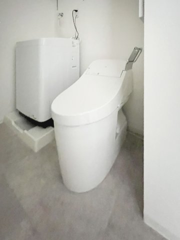 Claudia Takenotsuka／クラウディアタケノツカ クラウディアタケノツカ