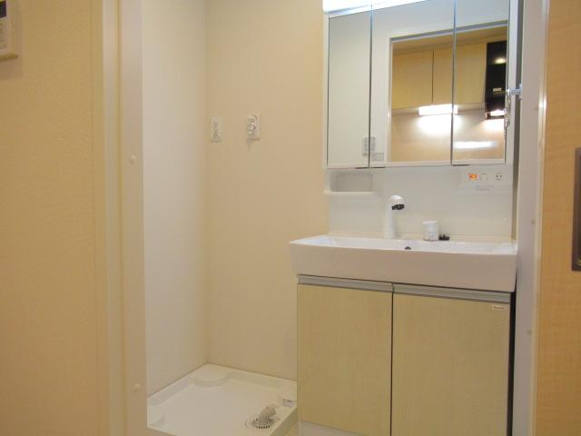 ルークス 洗面所