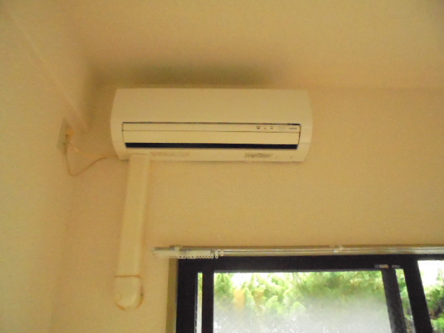 スカイコート新宿第８102号室 エアコン