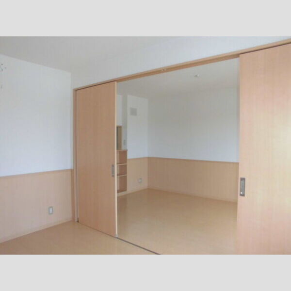 グランディール坂戸泉203号室 洋室