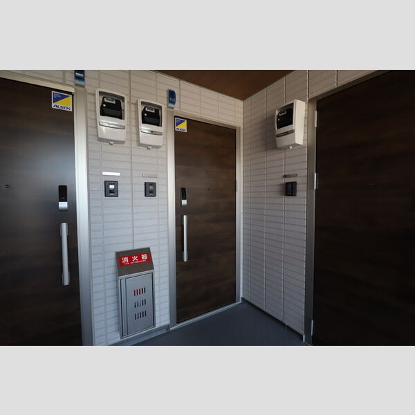 アンソレイエⅡ305号室 玄関ドア