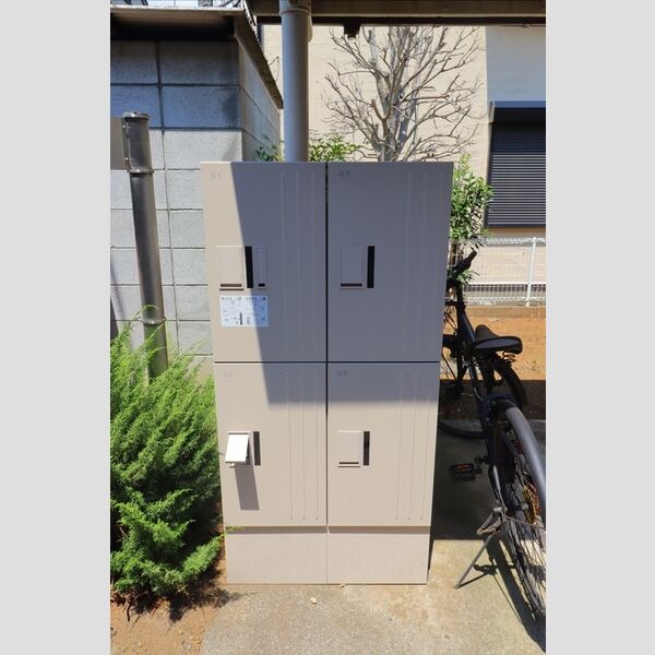 ラ・フランセ　弐番館 宅配BOX