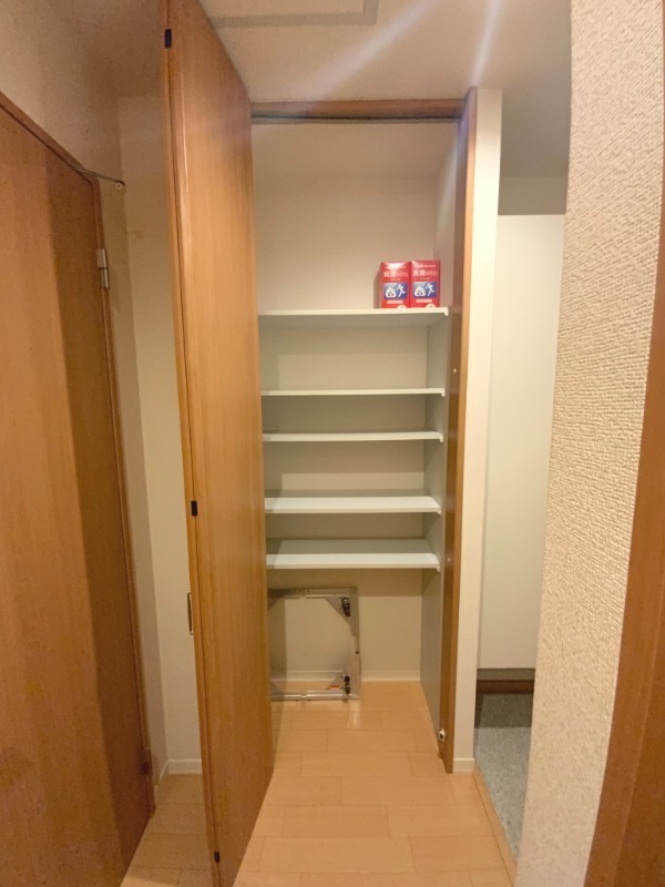 コモドクニ1階 部屋その他