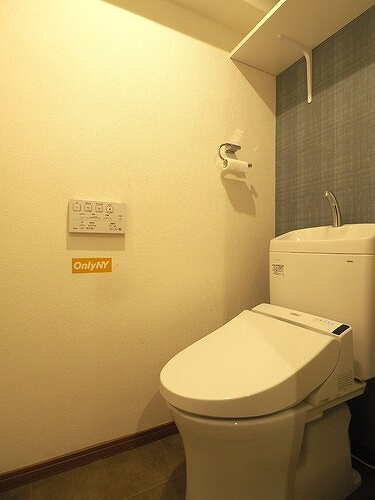 自由が丘パインクレスト トイレ（内装前）