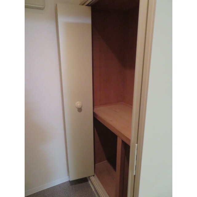 奥村マンション4階 収納