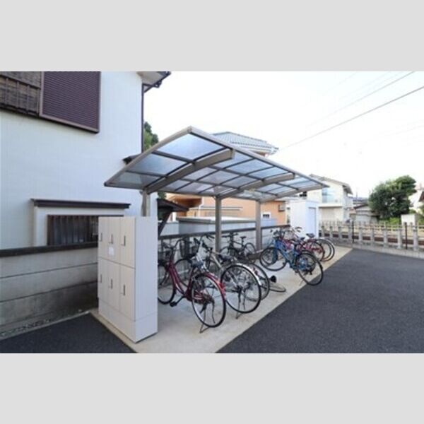 サンクレージュ 駐輪場