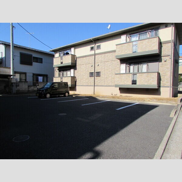 ピアコート 駐車場