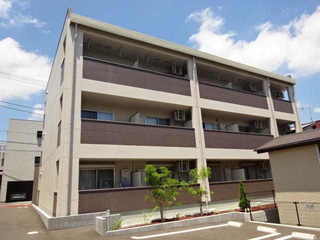 メルベーユ・ラヴィ102号室 外観写真（昼）