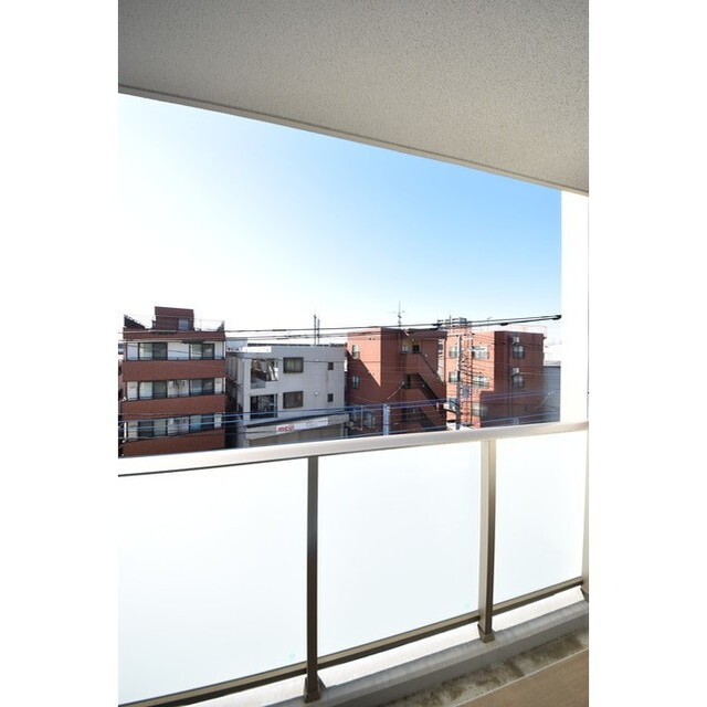 Court Blanche0402号室 内観