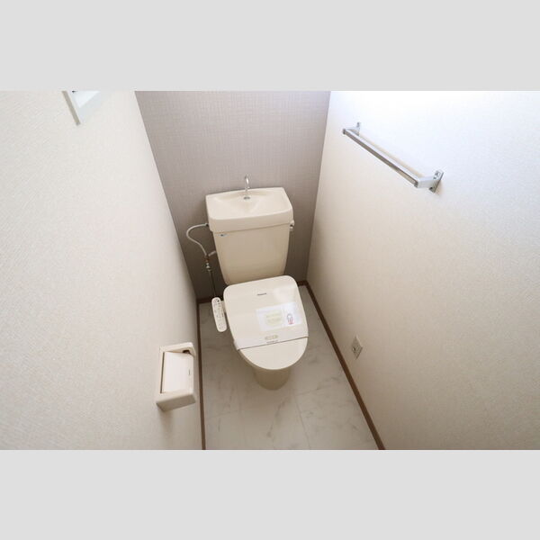 メゾンベール　A202号室 温水洗浄便座