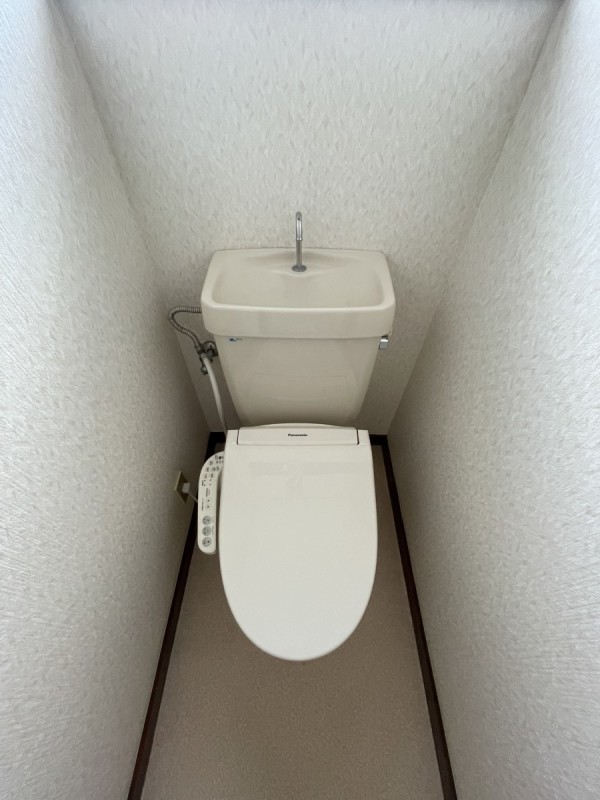 ポエム８８2階 トイレ