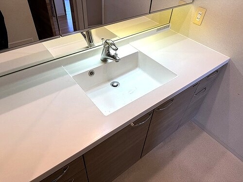 ライオンズ南大沢ヒルズ ３面鏡付化粧台　※前回募集時2024年8月撮影