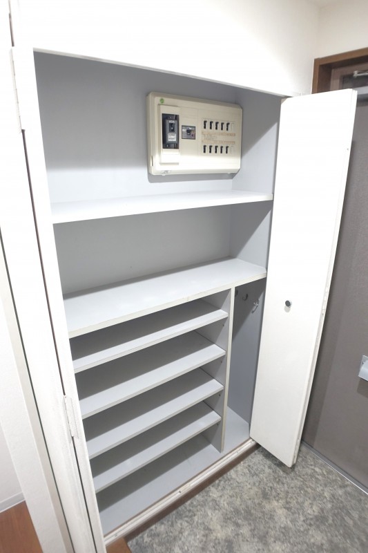 T’s garden横浜反町1階 収納