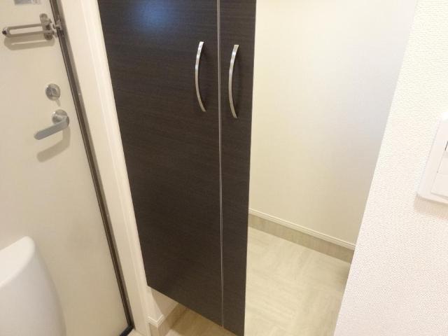 ＪｕｈａｍｏａⅡ　-ジュハモア- 下足箱（全身鏡付）