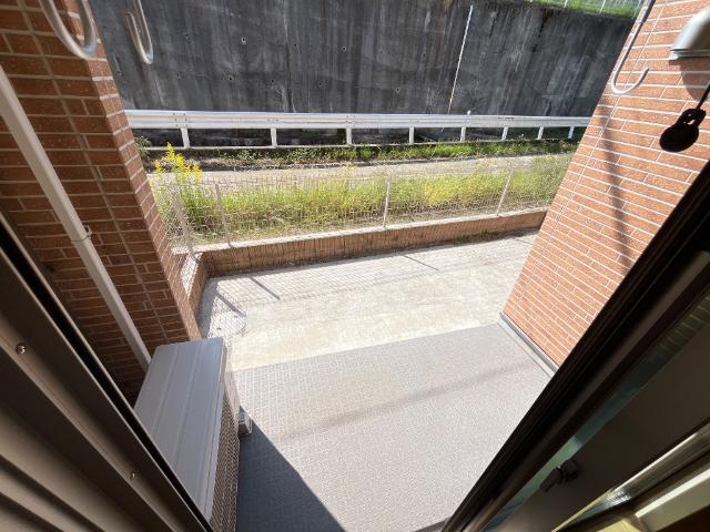 アビエル103号室 庭