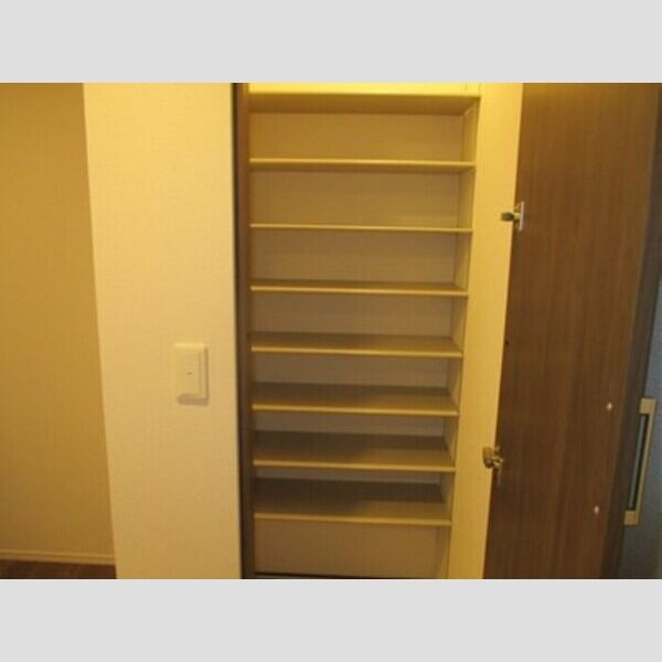 CLASSEUM都賀313号室 シューズボックス