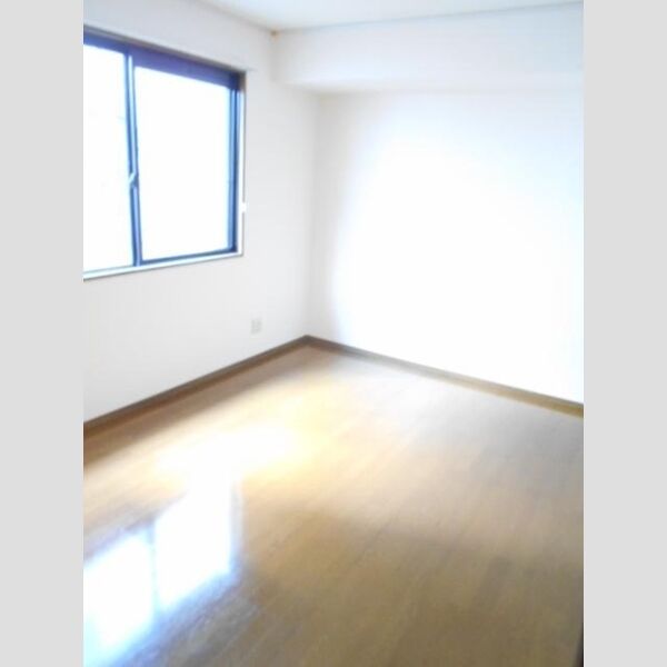 ボヌール・エム102号室 洋室