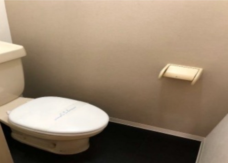 KE6番館1階 トイレ