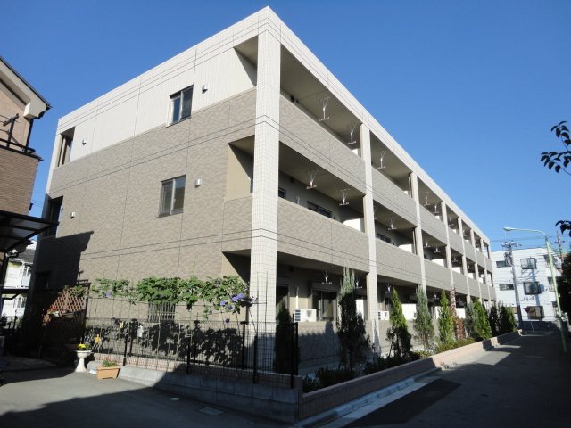 Ｃｈａｔｅａｕ　ｌｉｅｎ(シャトーリアン) 外観写真（昼）