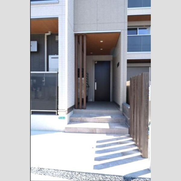 グラナーデ中葛西Ⅱ エントランス