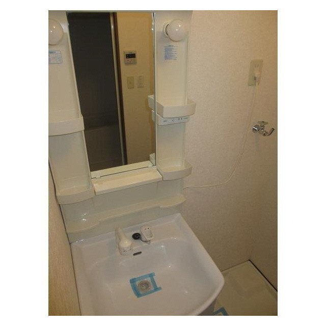 アムール マルシェ 内観