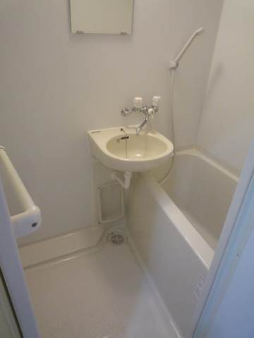 Ｍｅｉｎｅ　Ｂｕｒｇ2階 部屋その他