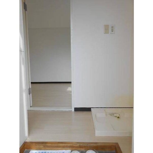 ジュネパレス伊勢原第01 バルコニー