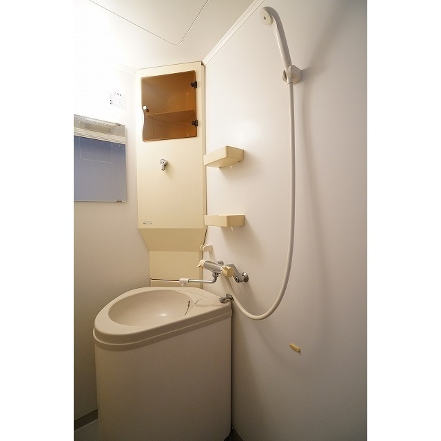 ダイヤモンドレジデンス湯島 浴室鏡