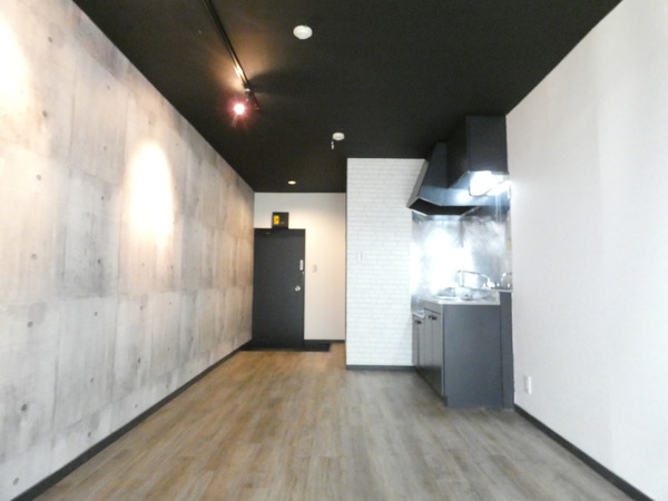 グリーンヒル鶴川108号室 リビング