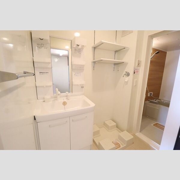 サンライズ上之302号室 洗髪洗面化粧台