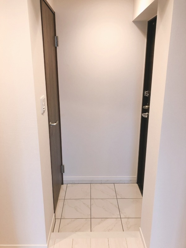 リヴシティ西川口参番館4階 玄関