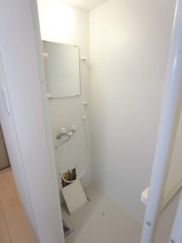 リブリ・HIMAWARI1階 シャワールーム