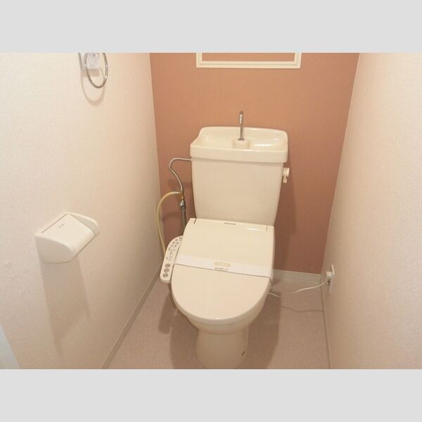 ハビテーションWADA303号室 トイレ(温水洗浄便座付き)♪♪