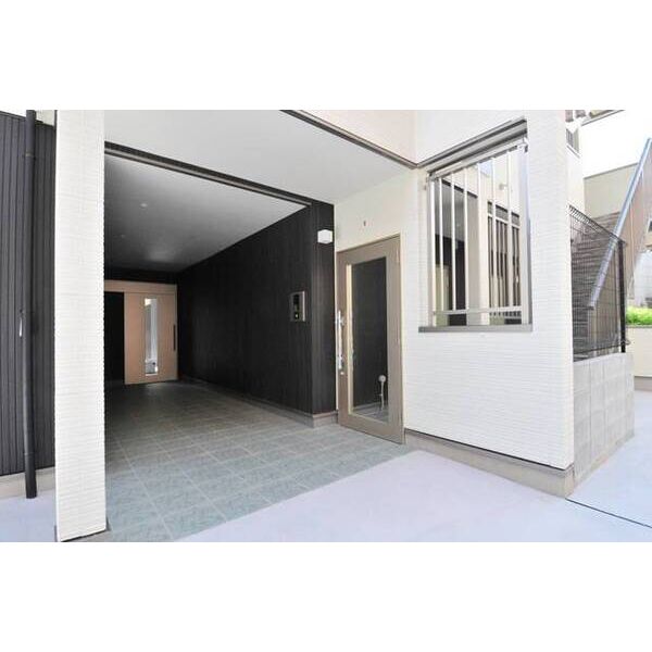 セレーヌ　コーポ若菜0102号室 外観