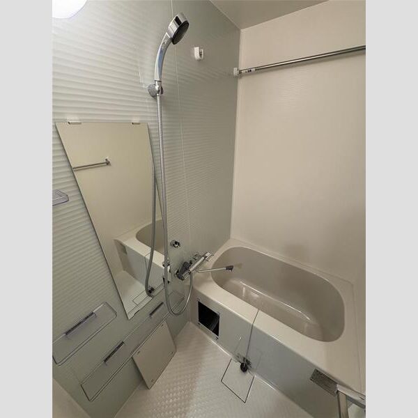 MAXIV横浜吉野町TRE206号室 お風呂