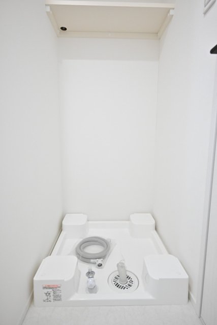 Ｔｈｅ　Ｒｅｓｉｄｅｎｃｅ　Ｎｉｈｏｎｂａｓｈｉ4階 室内洗濯機置場