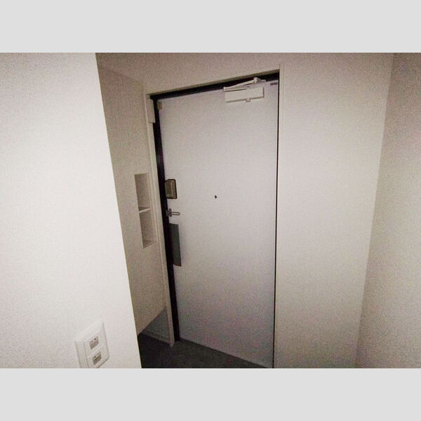 アヴァンス北烏山210号室 玄関