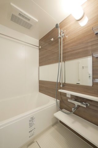 RYOGOKU STATION RESIDENCE 内観