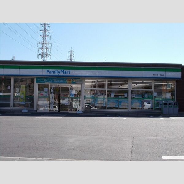 SIGNATURE 05 片倉レジデンス ファミリーマート