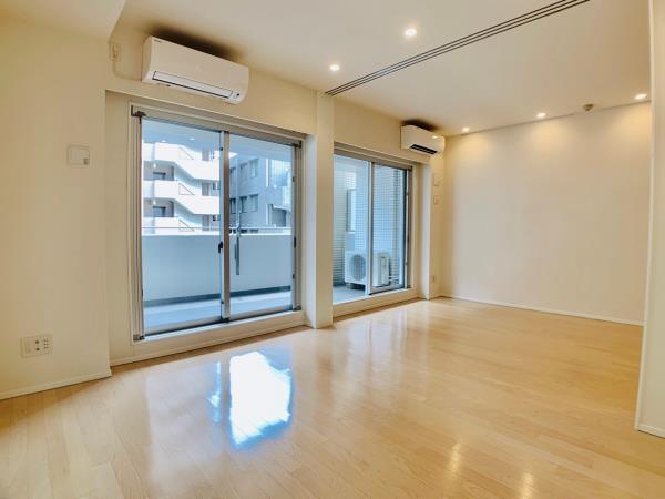 ＫＤＸレジデンス南麻布7階 リビング