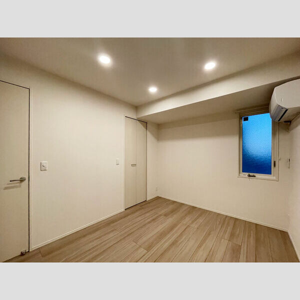 フォンテーヌ　B103号室 洋室