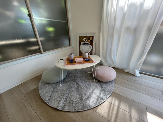 空色のアンソレイユ ★リビングのコーナー★昼下がりにまったりカフェタイム♪