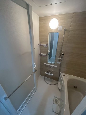 GENOVIA花月総持寺1001号室 お風呂