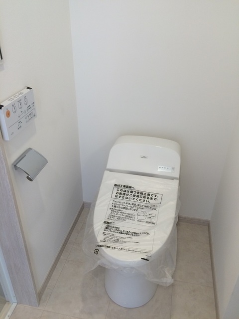 ＬＩＥＢＥ東中野 トイレ