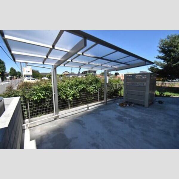 ヴィラ ジュネス 駐輪場